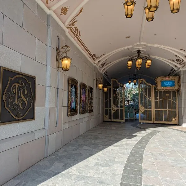 Exclusive Fantasy Springs Hotel guest gate, offering direct access between Tokyo DisneySea and Toy Story Hotel.