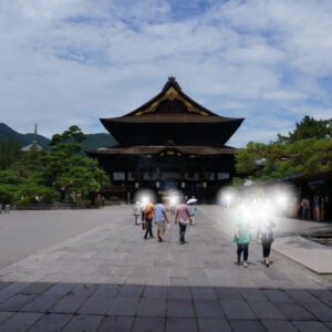 Zenkoji Temple Itinerary in Nagano: Shibu Onsen & Private Sauna Retreat