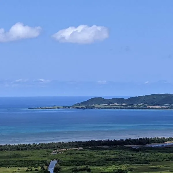 Enjoy sweeping views of Ishigaki’s turquoise waters and lush landscapes from Banna National Park, a must-visit spot on any Ishigaki Island itinerary.