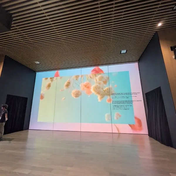 Large projection mapping inside Italy Pavilion Expo 2025｜dramatic entrance show experience.